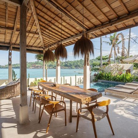 Sunset House Ceningan, 10 Person Beachview Private Villa Nusa Lembongan  Exterior photo