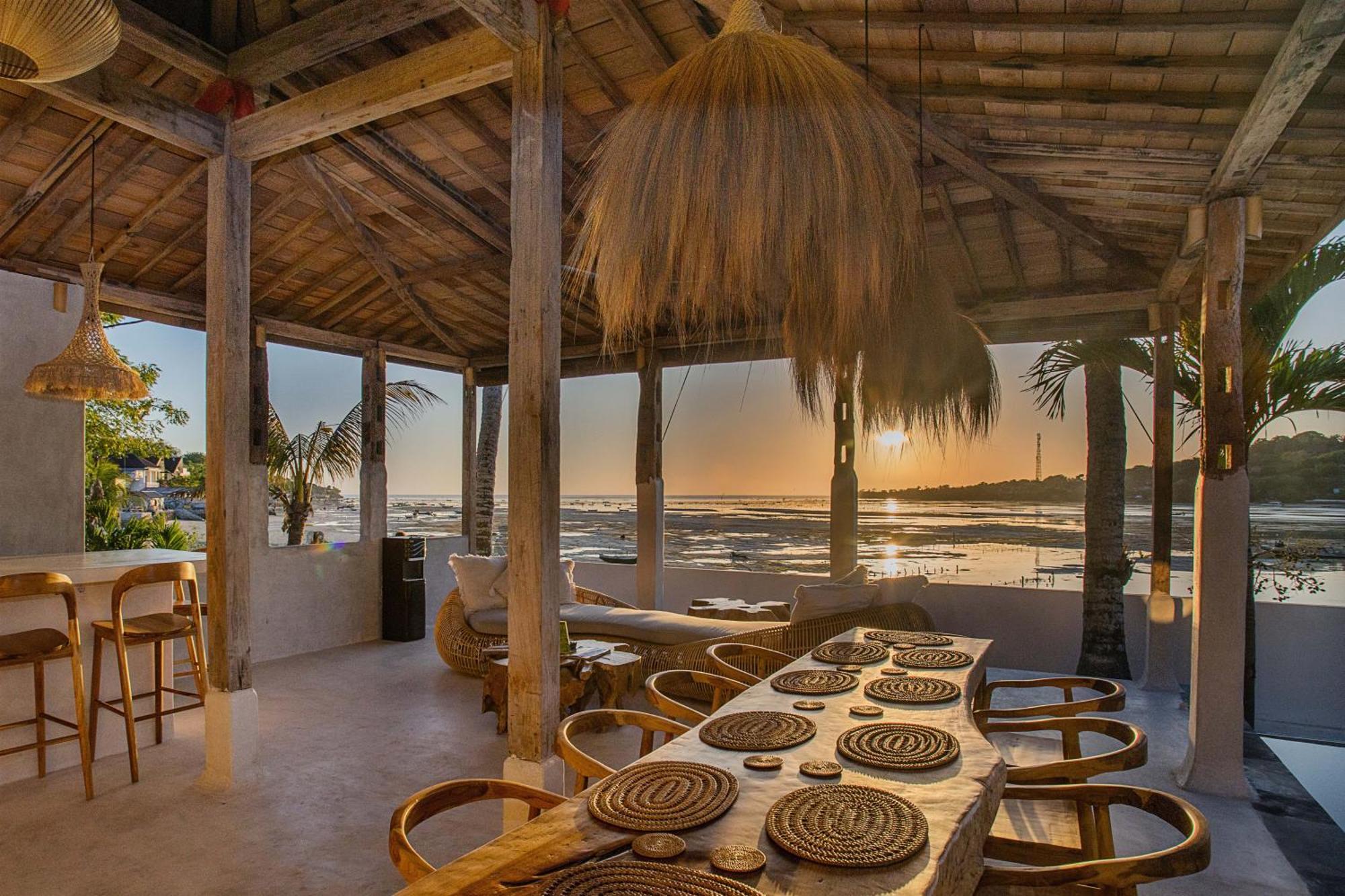 Sunset House Ceningan, 10 Person Beachview Private Villa Nusa Lembongan  Exterior photo