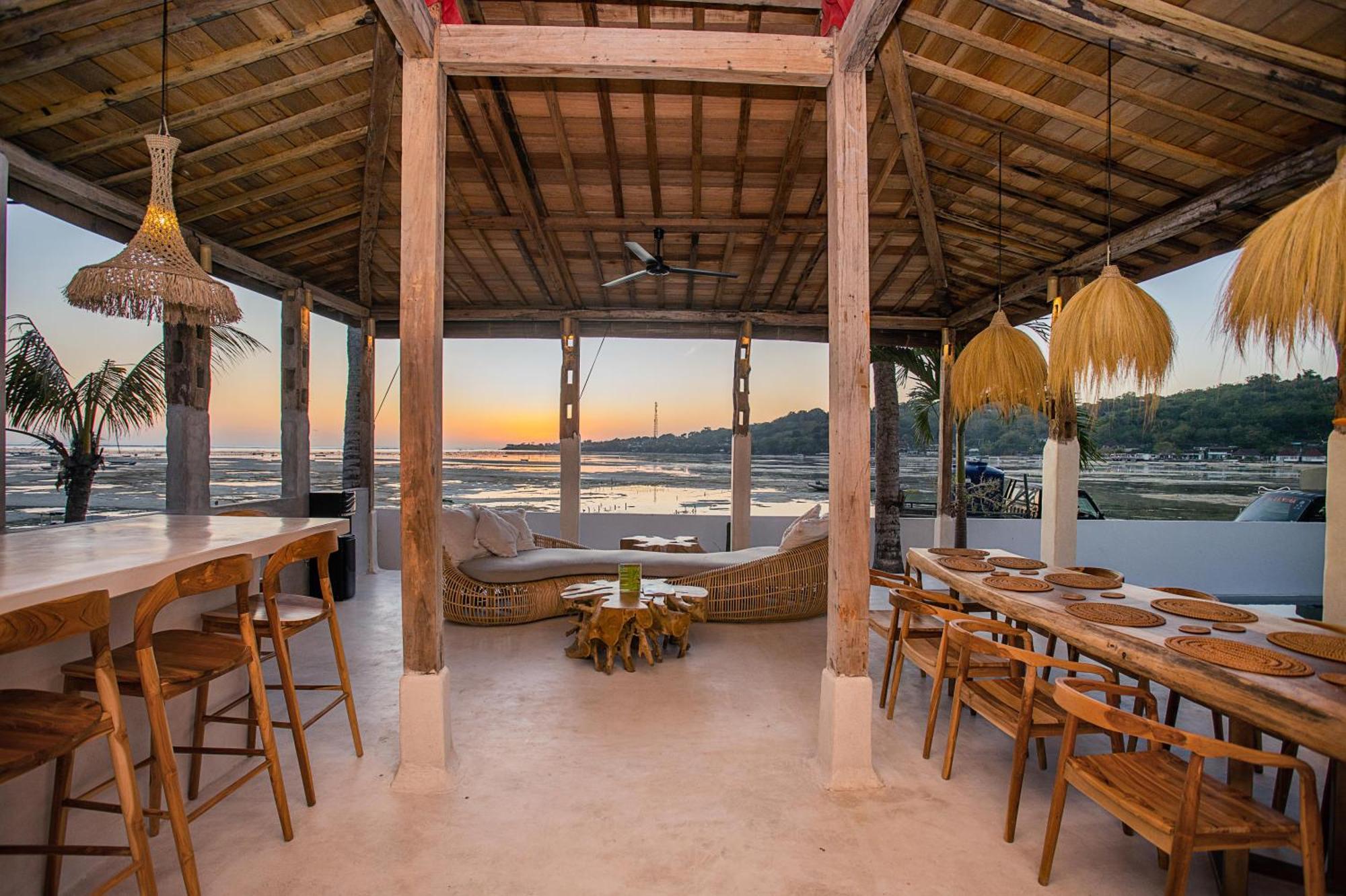 Sunset House Ceningan, 10 Person Beachview Private Villa Nusa Lembongan  Exterior photo
