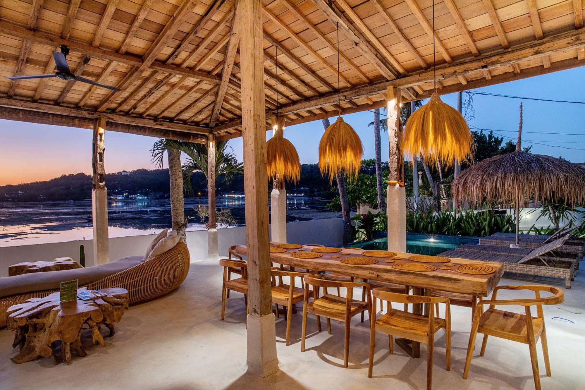 Sunset House Ceningan, 10 Person Beachview Private Villa Nusa Lembongan  Exterior photo