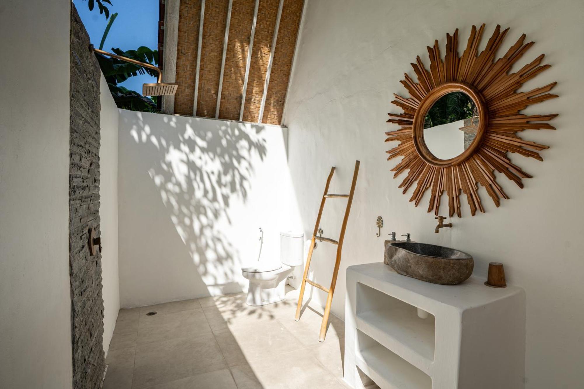 Sunset House Ceningan, 10 Person Beachview Private Villa Nusa Lembongan  Exterior photo